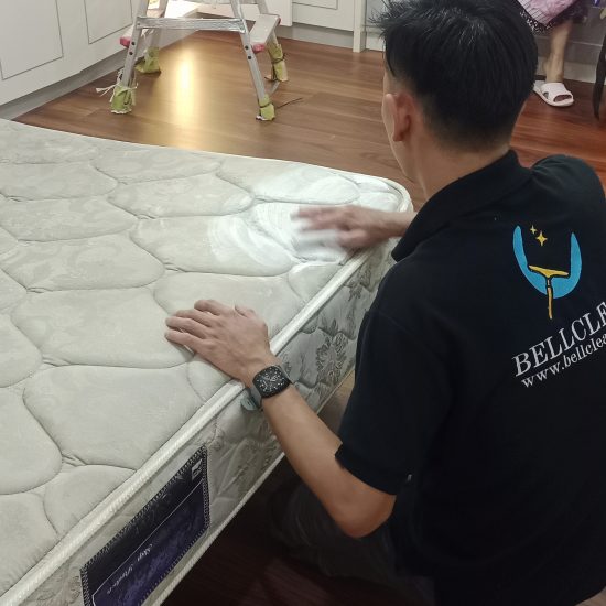 Jasa Cuci Springbed