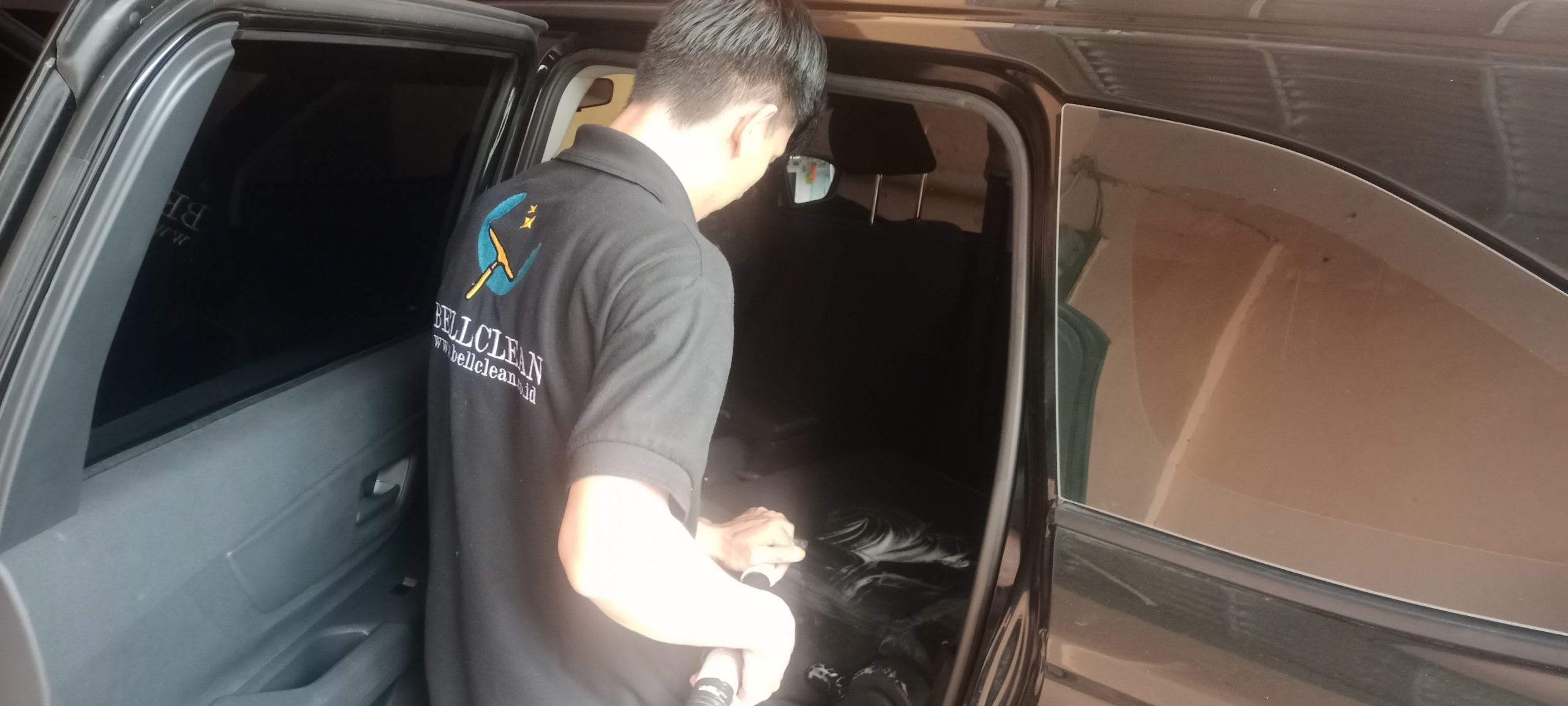 Jasa Cuci Jok Mobil